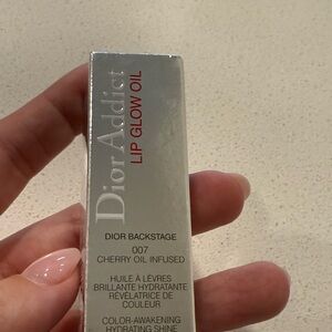 Dior Addict Lip Glow Oil - Cherry Oil Infused